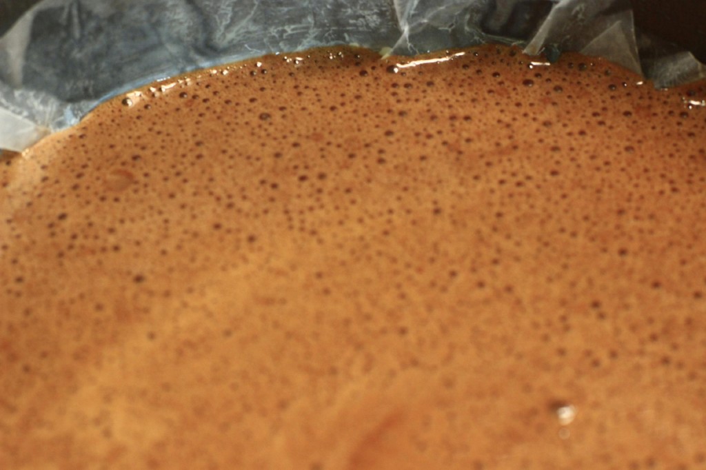 Flourless Cake, about the air bubbles copy